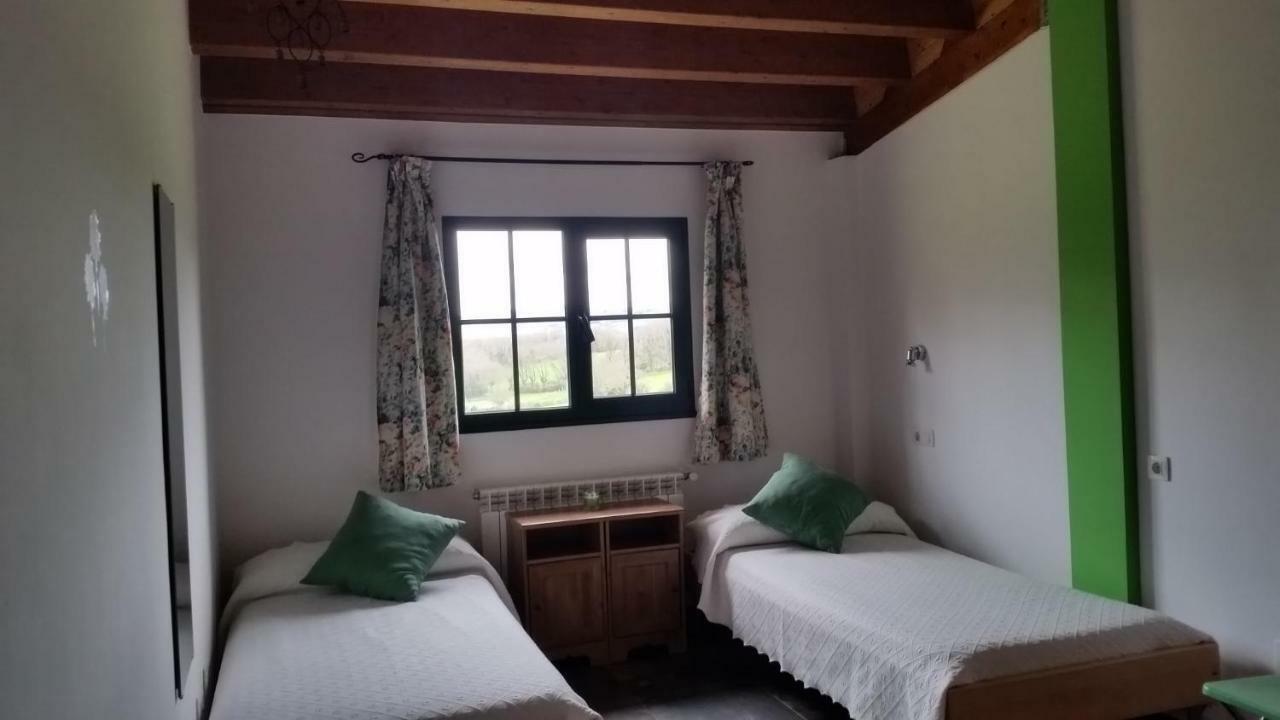 Albergue Paloma Y Lena Sarria Dış mekan fotoğraf